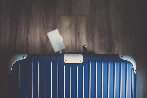 Quels sont les avantages et les inconvénients d'une valise connectée ?