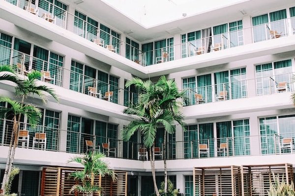 Comment réserver un hôtel pas cher en France en ligne ?