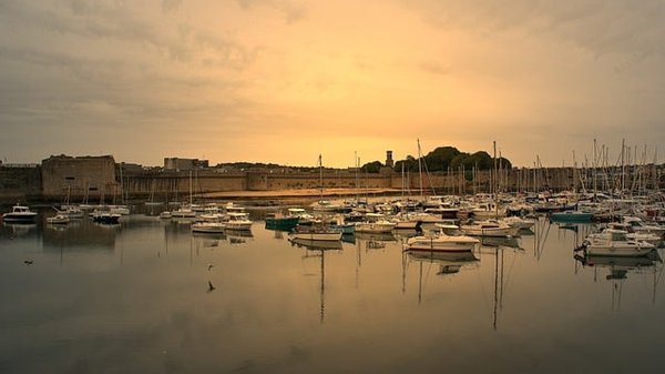 Quelles sont les meilleures villes du Finistère Sud pour des vacances en camping ?